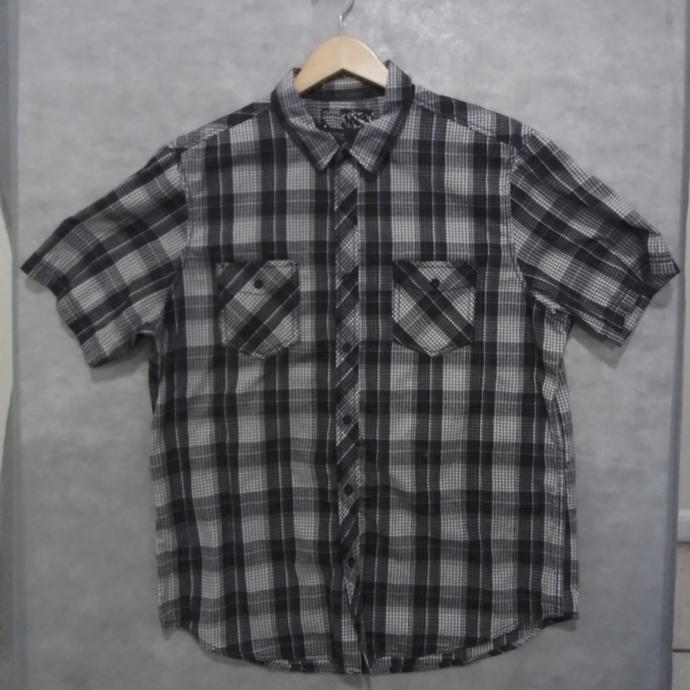 Men's NSS Button Down Short sleeve Shirt : Size XL : Black/Grey/White